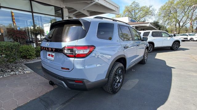 New 2026 Honda Pilot TrailSport image 4
