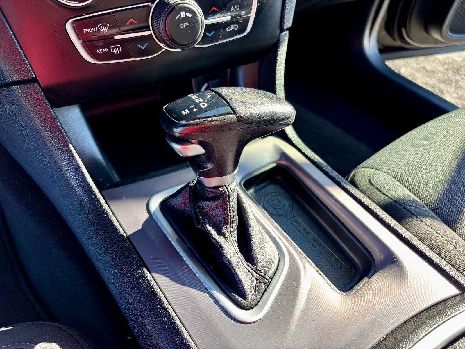 Used 2022 Dodge Charger SXT image 22