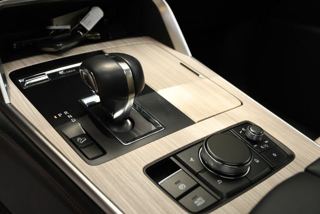 Used 2025 MAZDA CX-70 3.3 Turbo w/ Preferred Package AWD/4WD image 30