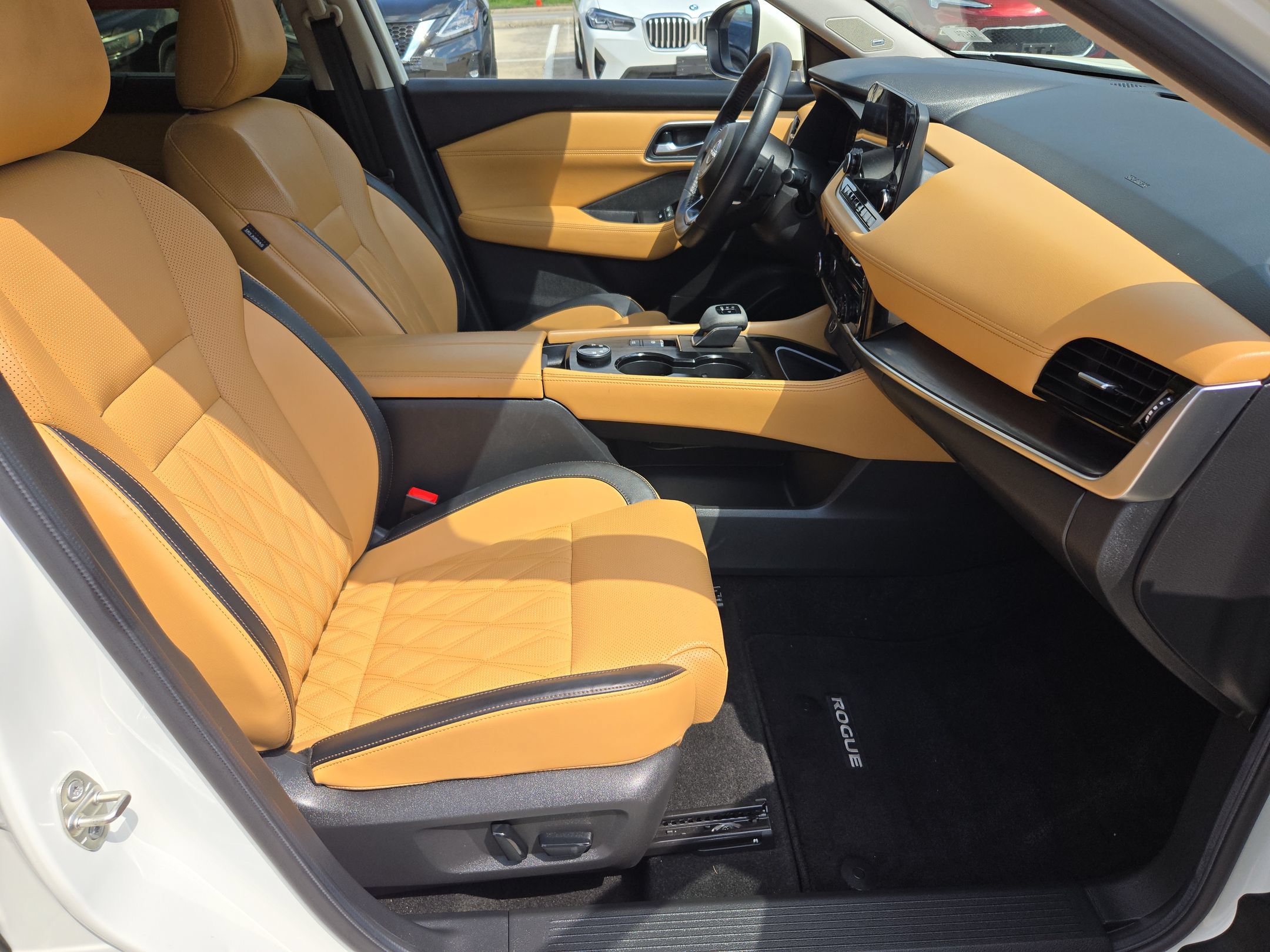 Certified 2023 Nissan Rogue Platinum AWD/4WD image 29