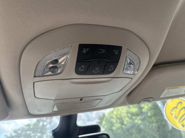 Used 2023 Chrysler Voyager LX FWD image 26