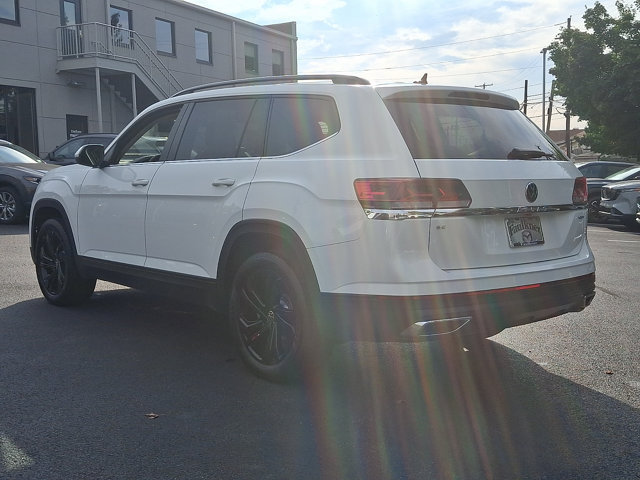 Used 2023 Volkswagen Atlas SE AWD/4WD image 4