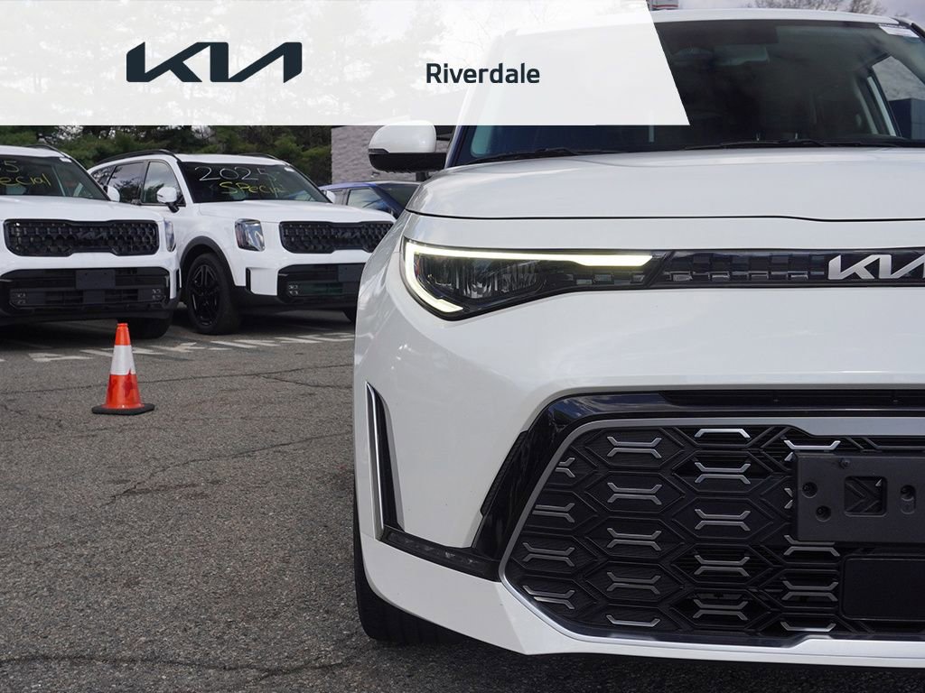 Used 2023 Kia Soul GT-Line w/ GT-Line Technology Package image 14