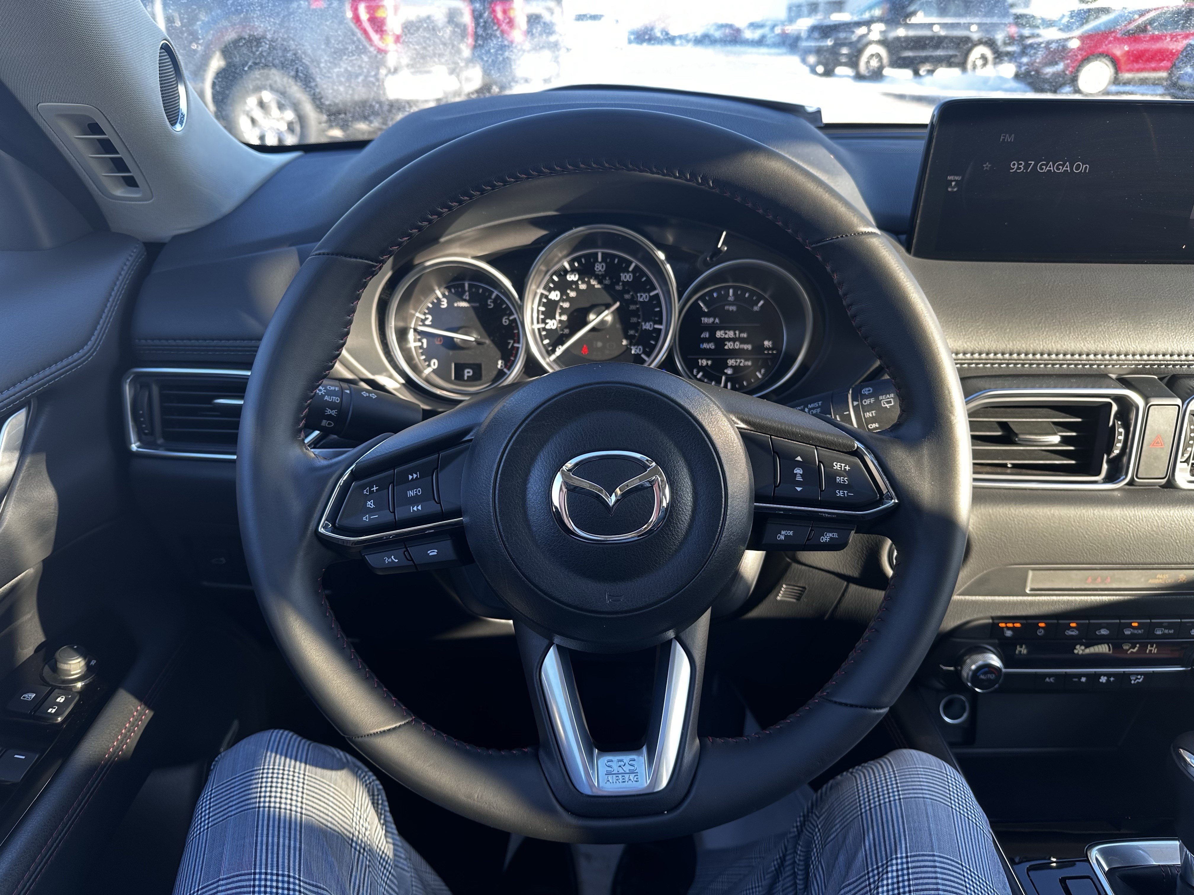 Used 2024 MAZDA CX-5 Carbon Edition image 9