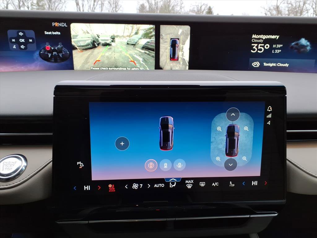 Certified 2024 Lincoln Nautilus Reserve w/ Equipment Group 202A image 25