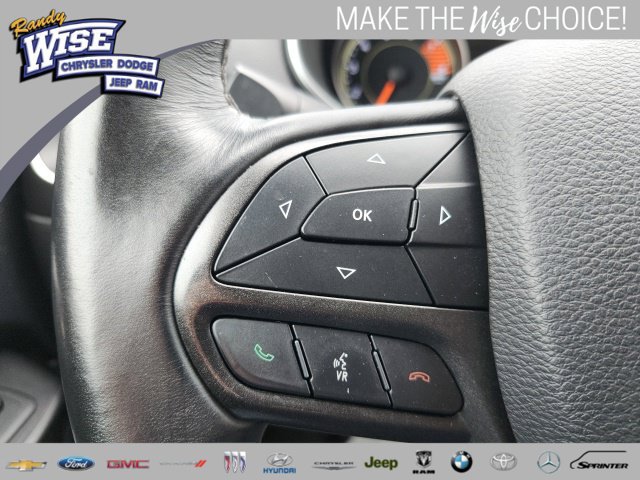 Used 2019 Jeep Cherokee Trailhawk w/ Comfort & Convenience Group AWD/4WD image 22