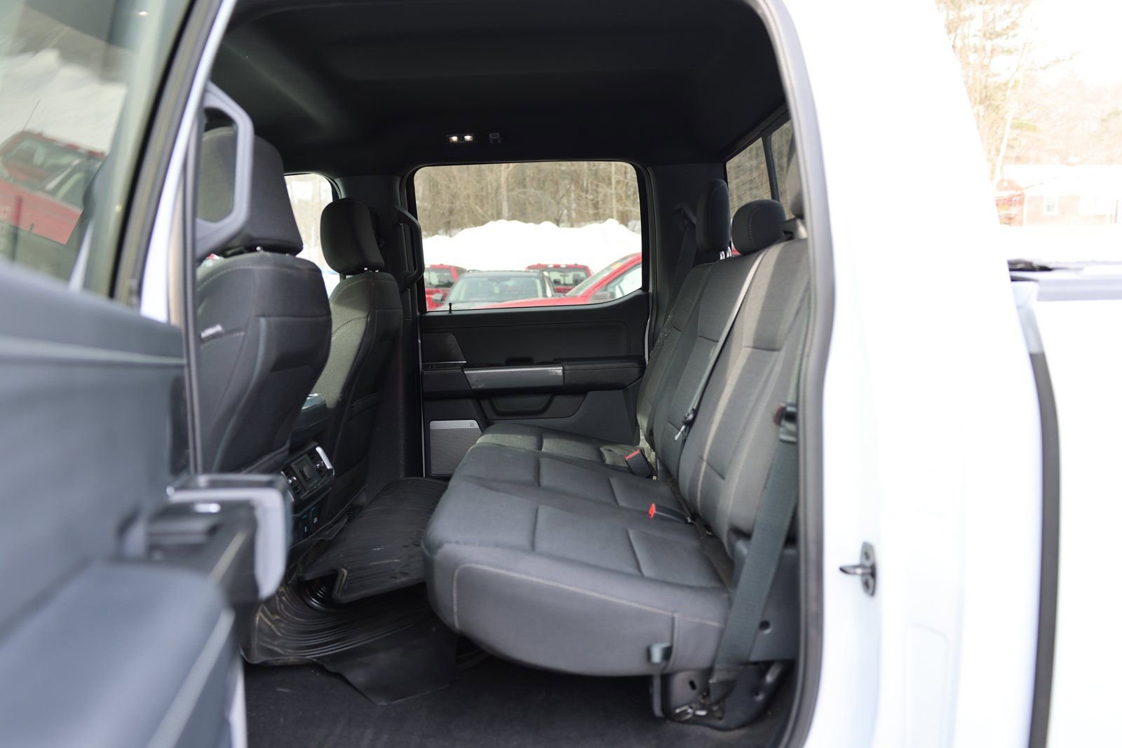 Used 2022 Ford F150 XLT w/ Equipment Group 302A High image 16