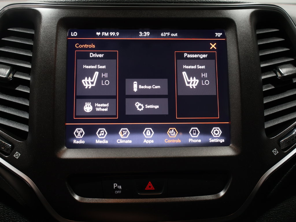 Used 2019 Jeep Cherokee Trailhawk w/ Cold Weather Group AWD/4WD image 32