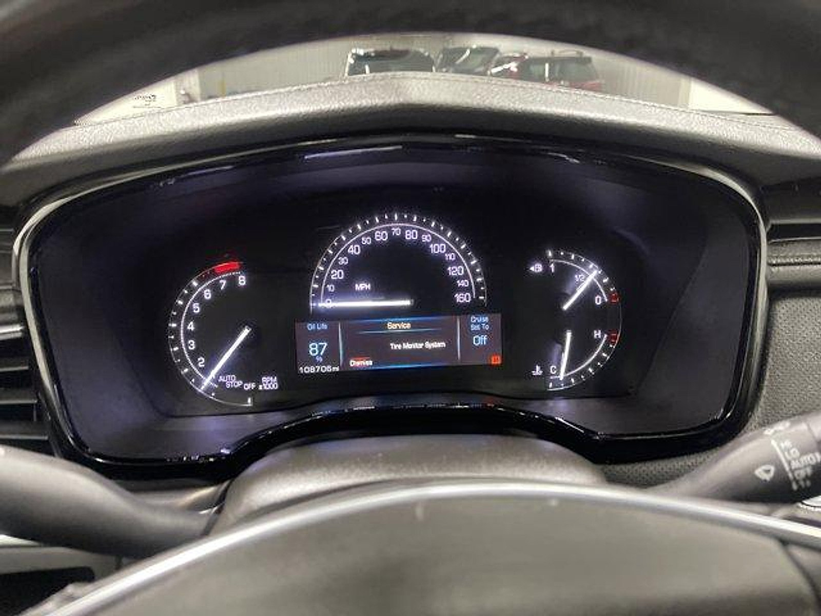 Used 2018 Cadillac XT5 Premium Luxury FWD image 24