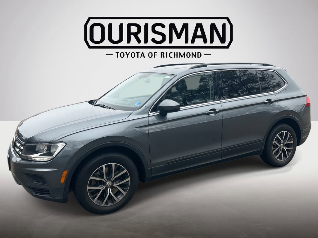Used 2019 Volkswagen Tiguan SE w/ Panoramic Sunroof Package image 10