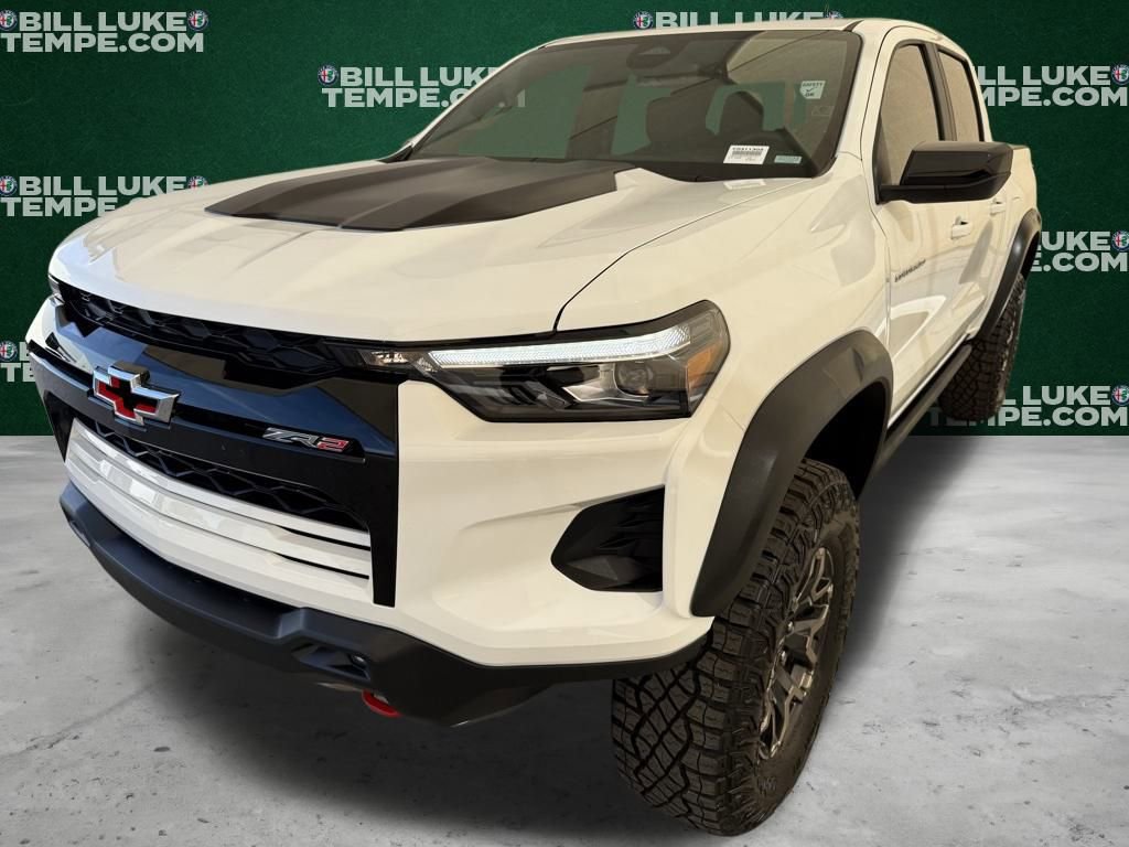 Used 2024 Chevrolet Colorado ZR2 w/ ZR2 Convenience Package III image 9