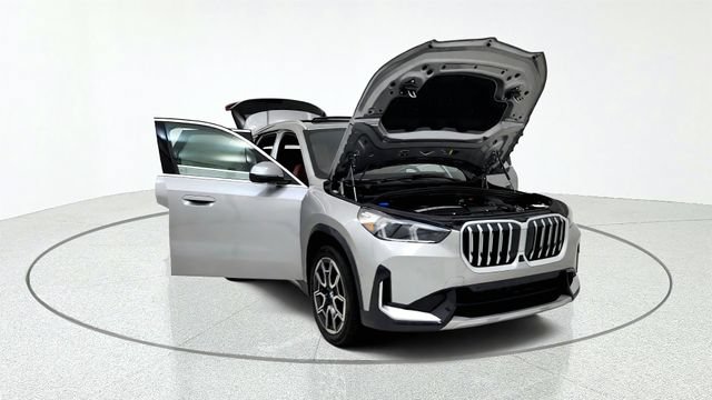 Used 2026 BMW X1 xDrive28i AWD/4WD image 12