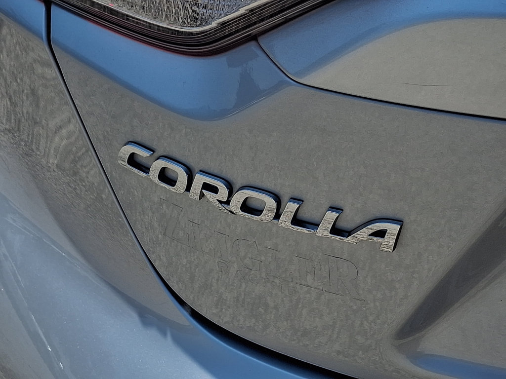Used 2024 Toyota Corolla LE FWD image 17