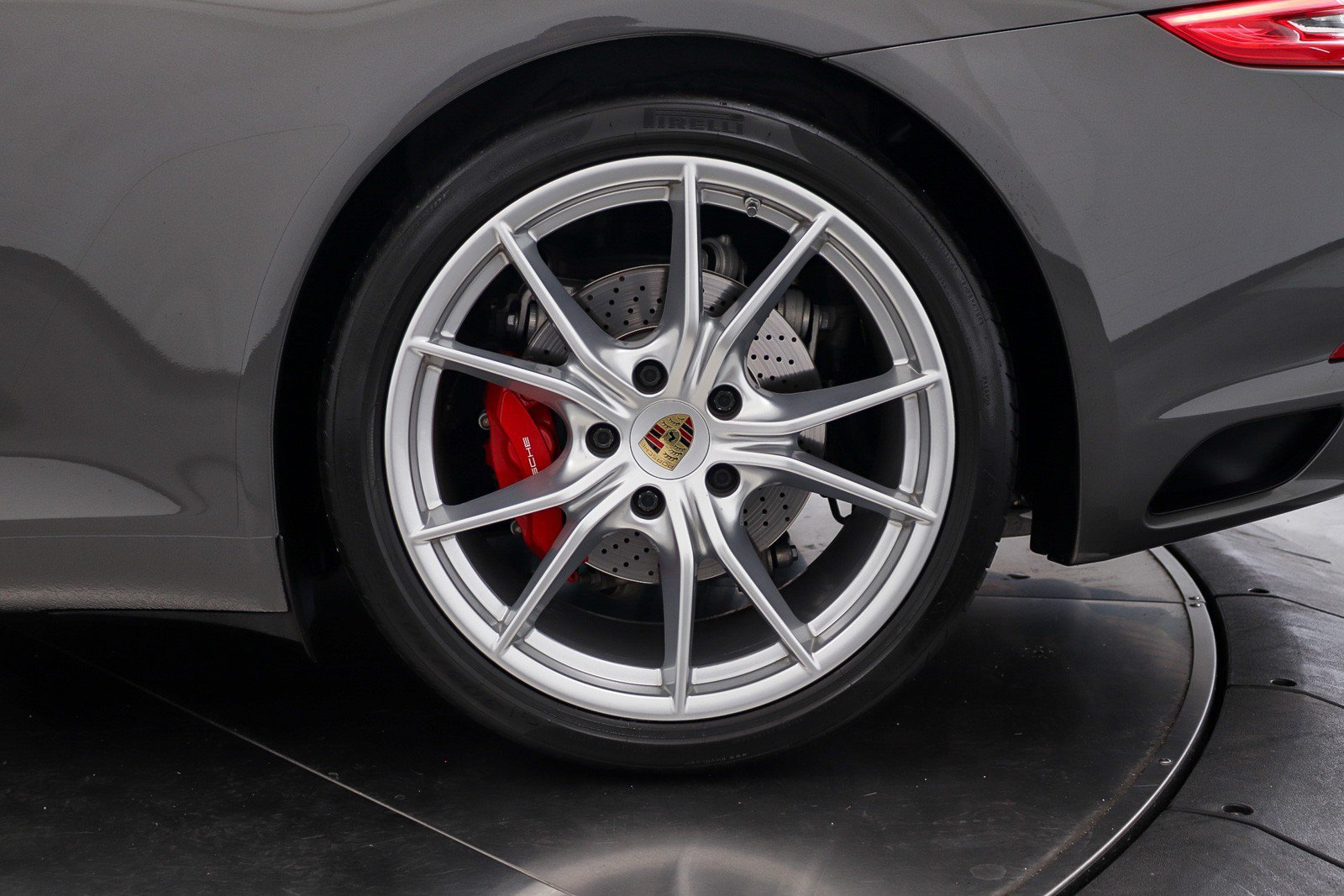 Used 2019 Porsche 911 Carrera S RWD image 13