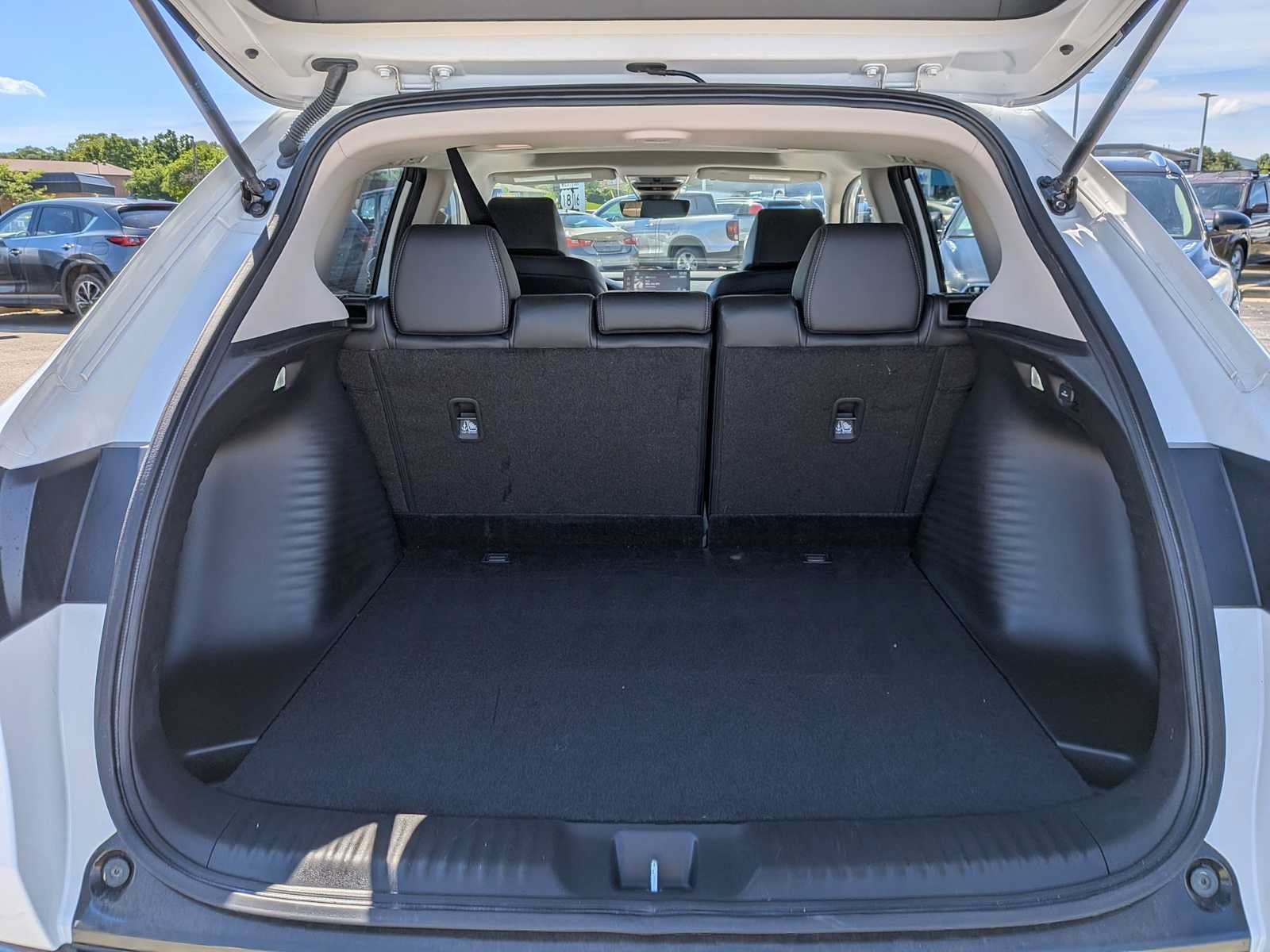 Certified 2024 Honda HR-V EX-L image 33