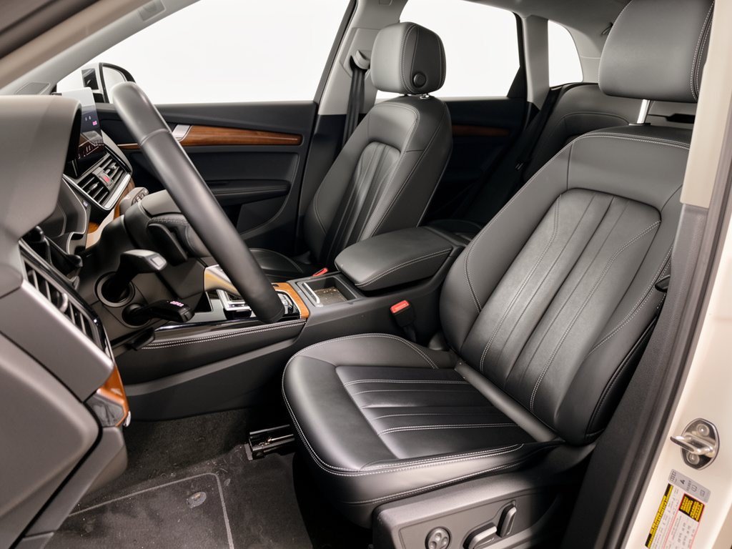 Used 2022 Audi Q5 2.0T Premium Plus AWD/4WD image 5