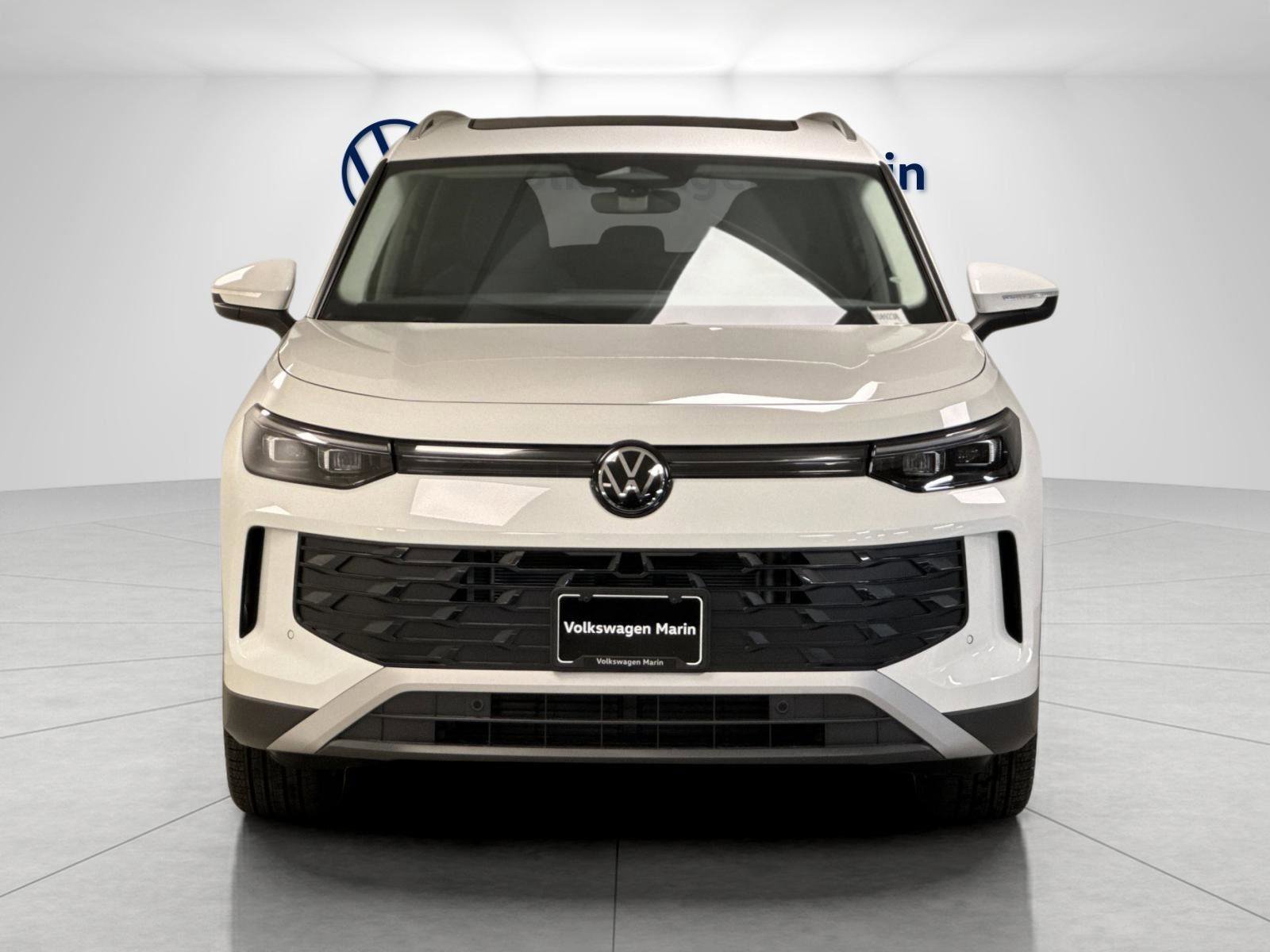 New 2026 Volkswagen Tiguan SE image 8