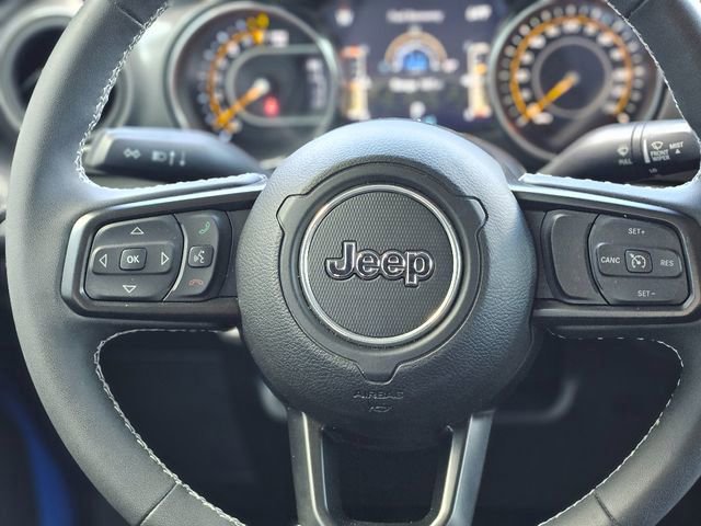 Used 2023 Jeep Gladiator Sport S image 16