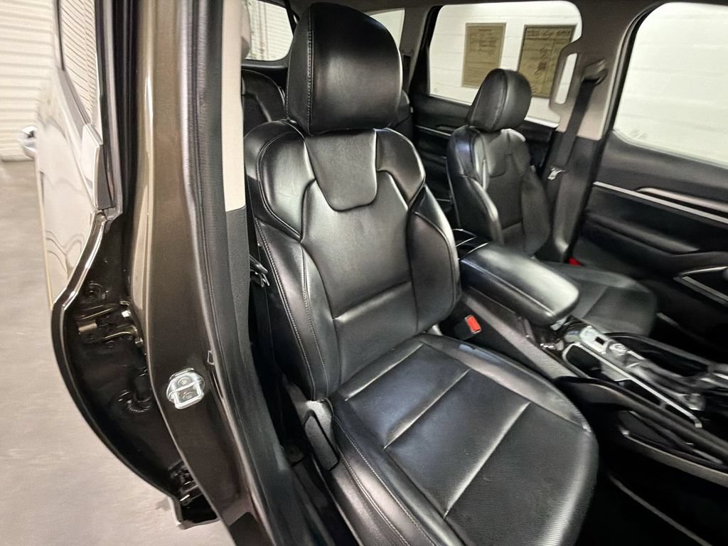 Used 2024 Kia Telluride S w/ S Sunroof Package FWD image 28