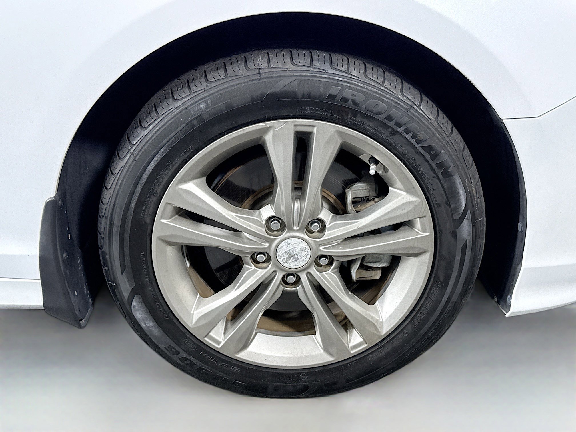 Used 2019 Hyundai Sonata SEL w/ Tech Package 02 FWD image 32