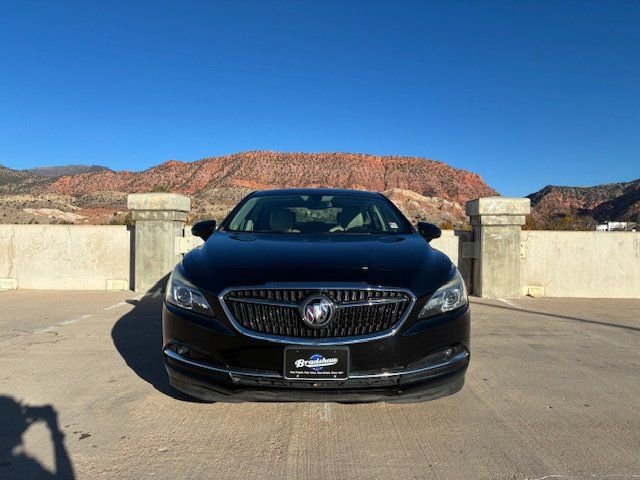 Used 2019 Buick LaCrosse Preferred image 5
