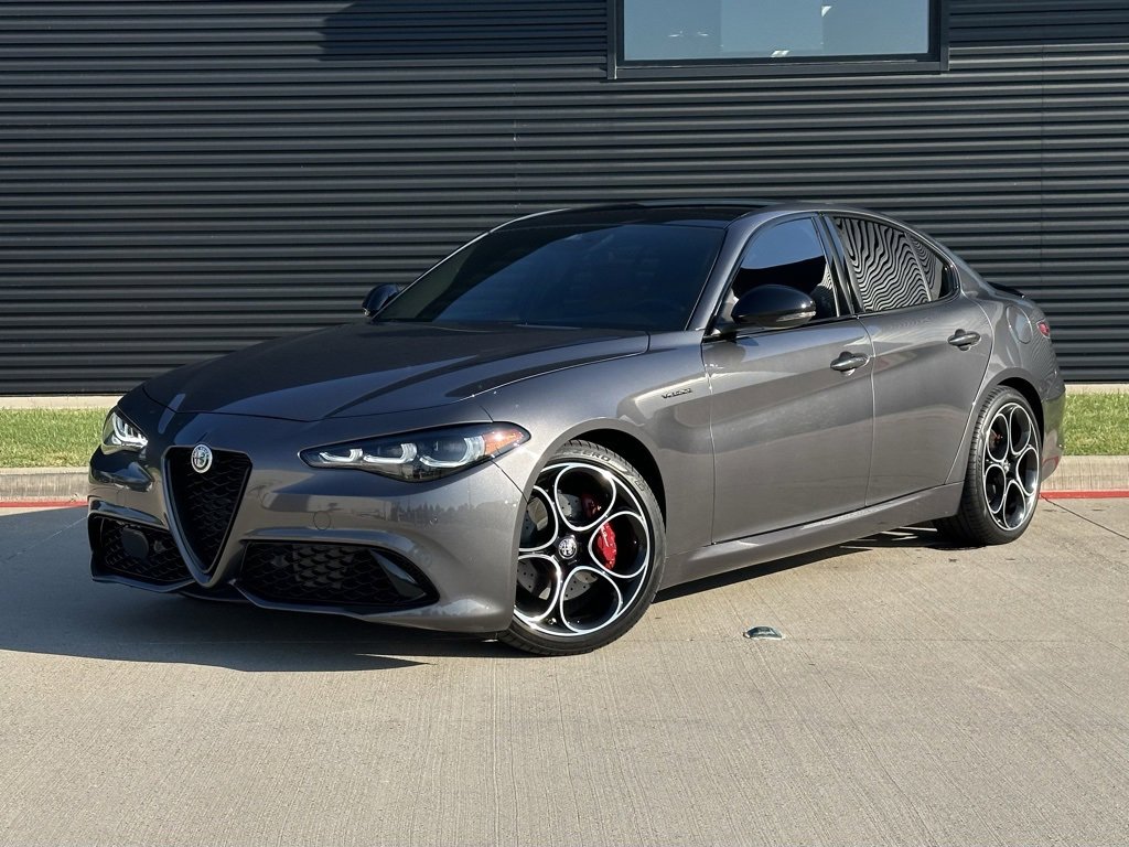 Used 2024 Alfa Romeo Giulia Veloce