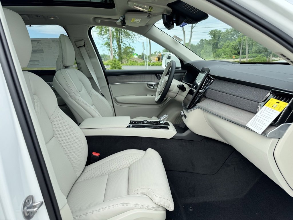 New 2026 Volvo XC90 B6 Ultra image 26