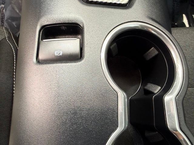 Used 2024 Ford Mustang GT RWD image 33