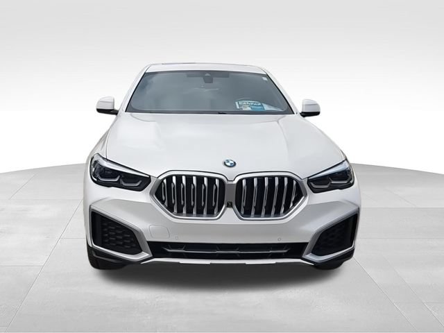 Used 2023 BMW X6 xDrive40i w/ Premium Package AWD/4WD image 3