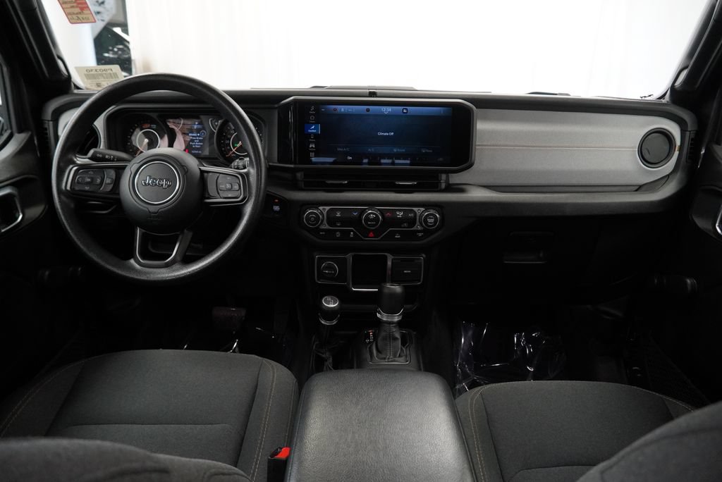 Certified 2024 Jeep Wrangler Unlimited Sport AWD/4WD image 26