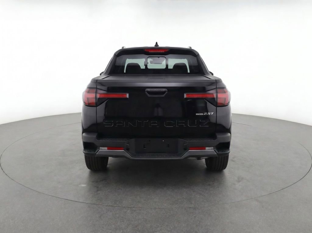 Used 2025 Hyundai Santa Cruz Limited AWD/4WD image 8