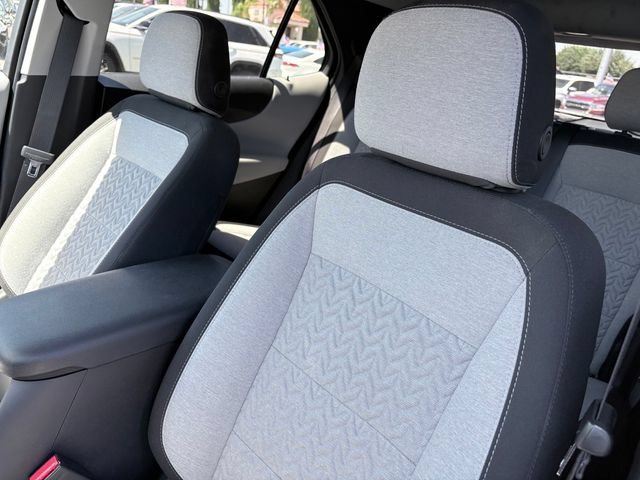 Used 2023 Chevrolet Equinox LT FWD image 11