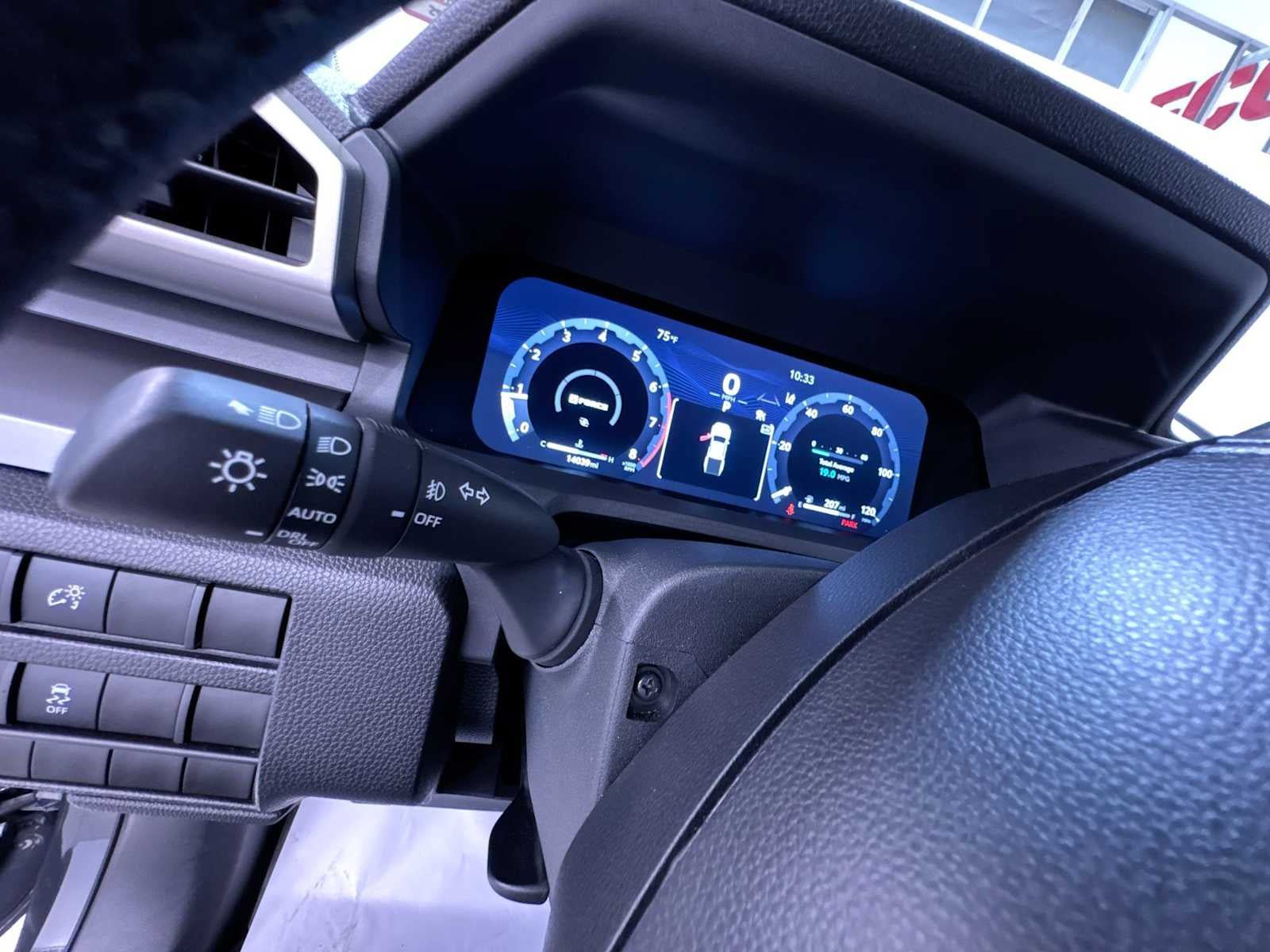 Used 2025 Toyota Tacoma TRD Off-Road AWD/4WD image 18