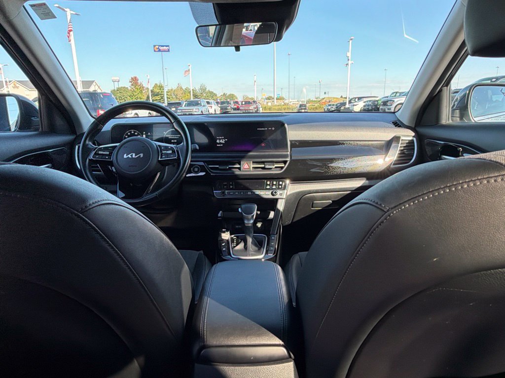 Used 2024 Kia Seltos S AWD/4WD image 23