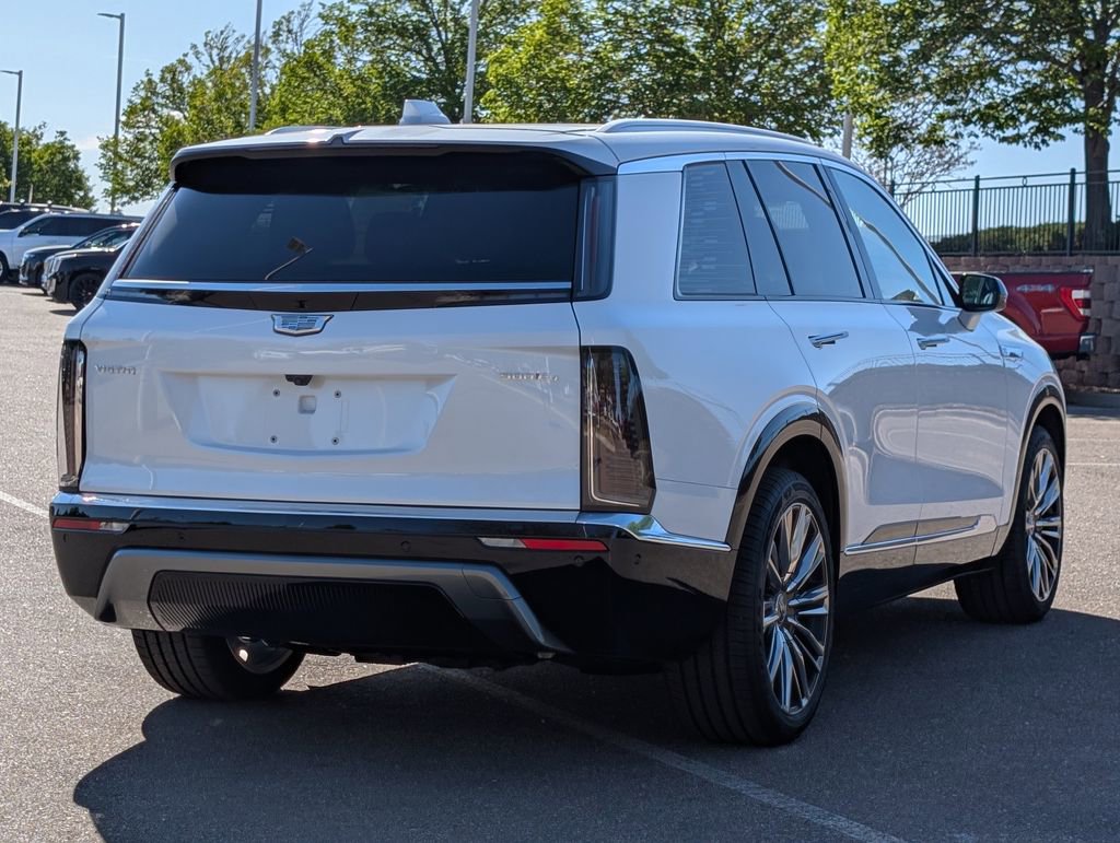 New 2026 Cadillac Vistiq Premium Luxury w/ LPO, Floor Liner Package AWD/4WD image 4