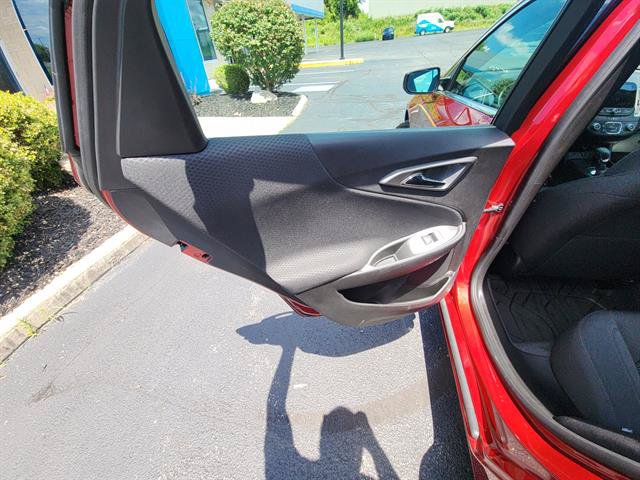 Used 2024 Chevrolet Malibu RS w/ LPO, Floor Liner Package FWD image 14