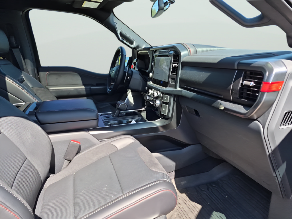 Used 2026 Ford F150 Raptor AWD/4WD image 36