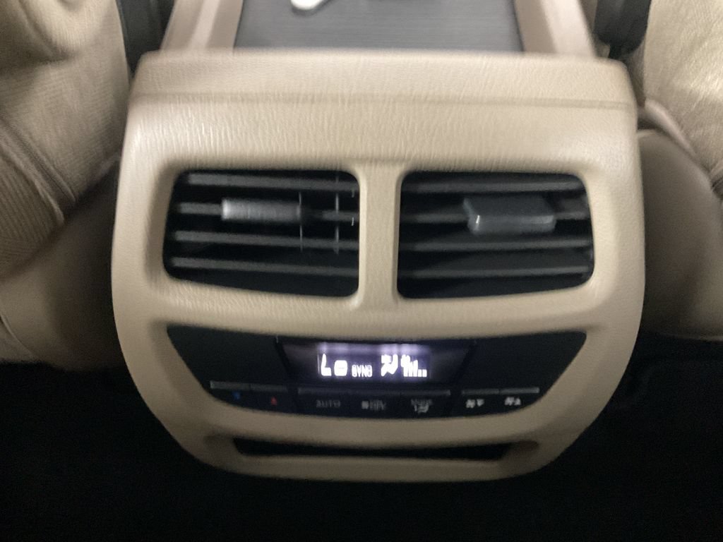 Used 2020 Honda Pilot EX image 12