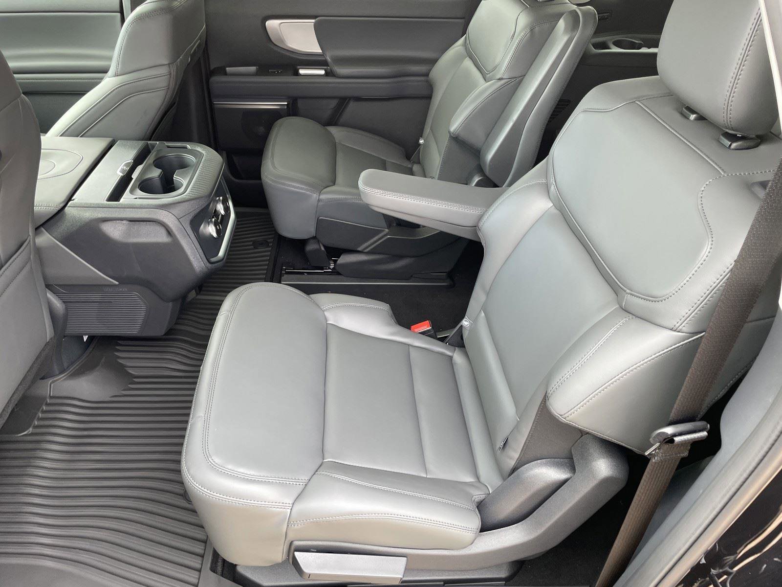 New 2026 Ford Expedition Max Active image 23