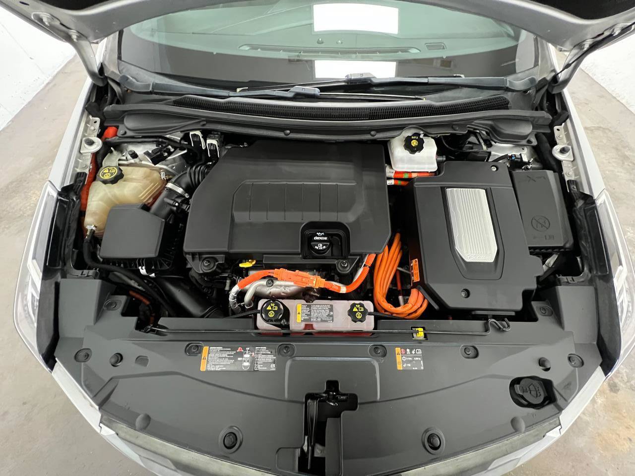 Used 2016 Cadillac ELR FWD image 23