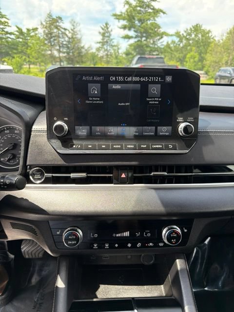 Used 2024 Mitsubishi Outlander SE Black Edition AWD/4WD image 25