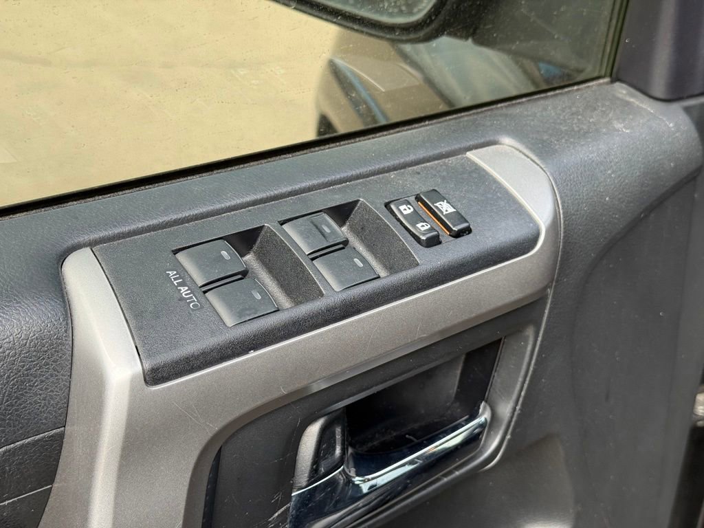 Used 2018 Toyota 4Runner SR5 image 11