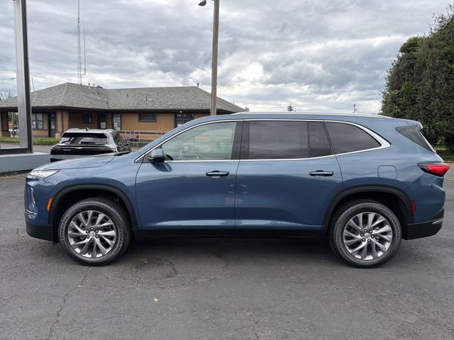 Certified 2025 Buick Enclave Preferred FWD image 2