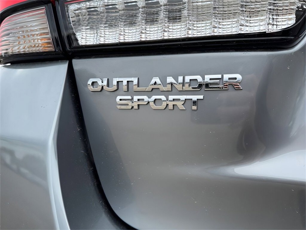 New 2025 Mitsubishi Outlander Sport LE image 30
