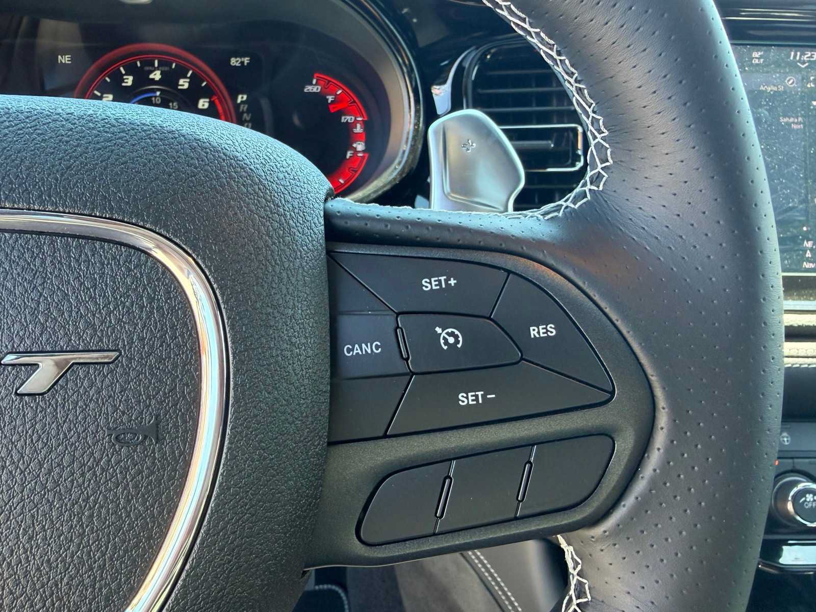 New 2026 Dodge Durango SRT Hellcat w/ 3rd Row Seating Group AWD/4WD image 34