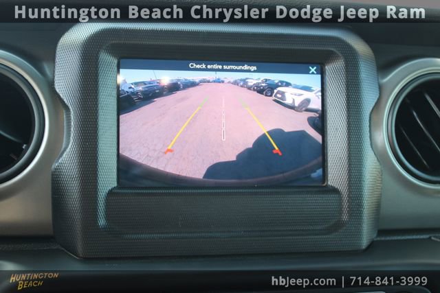 Used 2023 Jeep Wrangler Sport AWD/4WD image 25