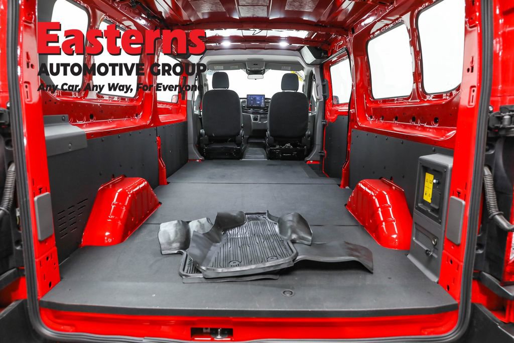 Used 2024 Ford E-Transit Low Roof image 9