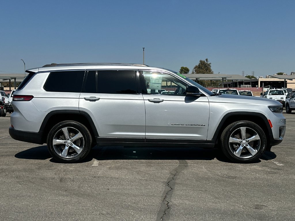 Used 2021 Jeep Grand Cherokee L Limited RWD image 6