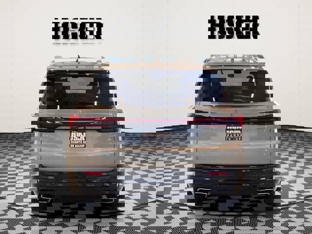 Used 2025 Buick Enclave Sport Touring w/ Super Cruise Package image 4