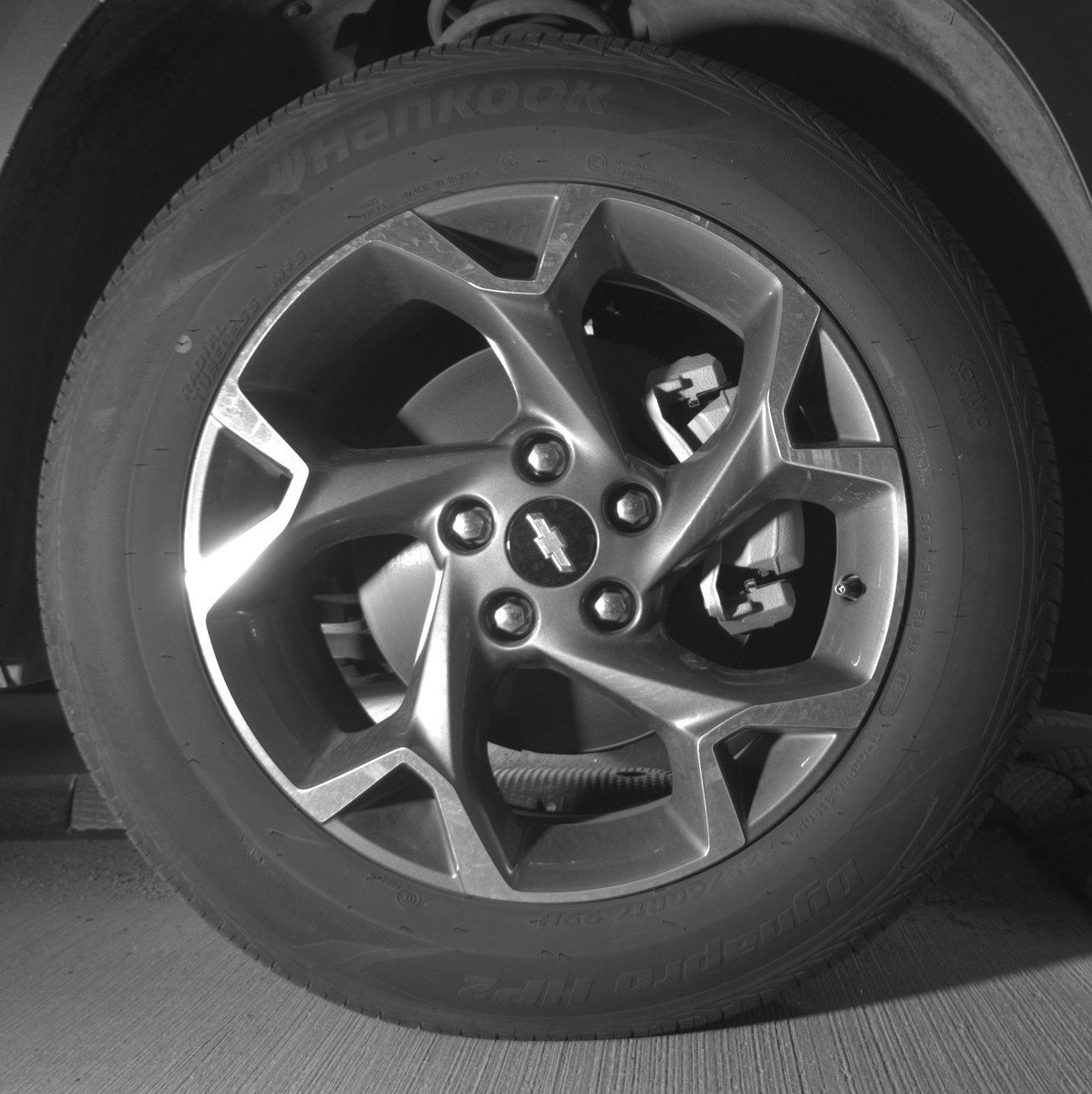 Used 2025 Chevrolet Trax LT FWD image 13